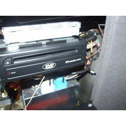 Замена компакт-диска или DVD-диска с навигационным компьютером BMW E39 E38 X5 E46